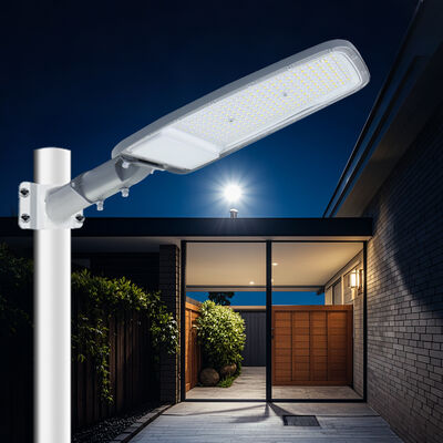 RL-G Resistente ao Vento 150KMH Lâmpadas de rua LED comerciais Alumínio habitação Iluminação energética para ruas da cidade e áreas públicas